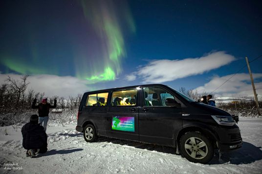 Northern lights bus
